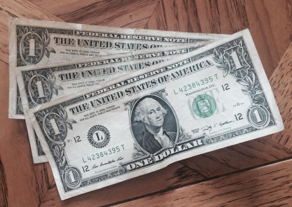 I received a Pay It Forward and it FREAKED ME&nbsp;OUT